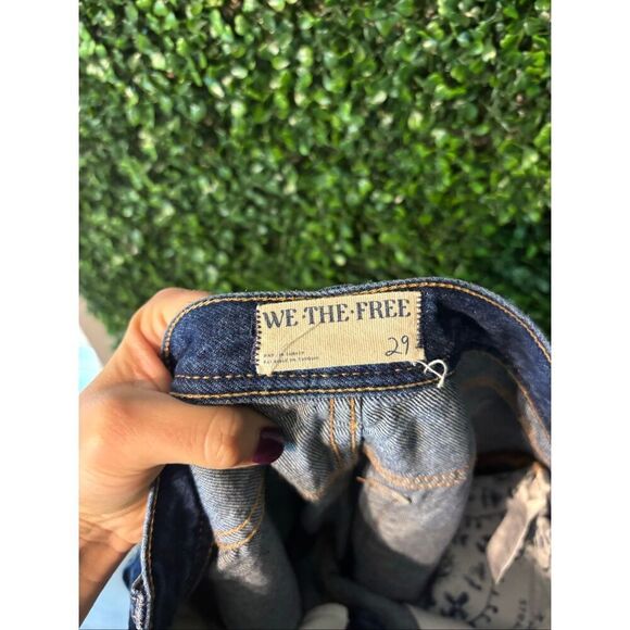 We The Free Jeans Maggie Mid Rise Straight Leg Button Fly Sz 29 Free People - Picture 3 of 5